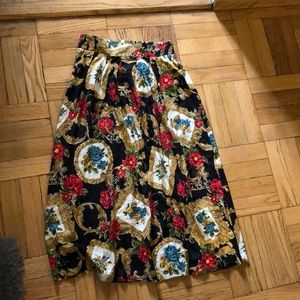 Midi vintage skirt